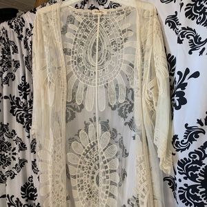 Ivory/cream cover up